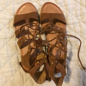 Dolce Vita Gladiator Sandal- size 8.5